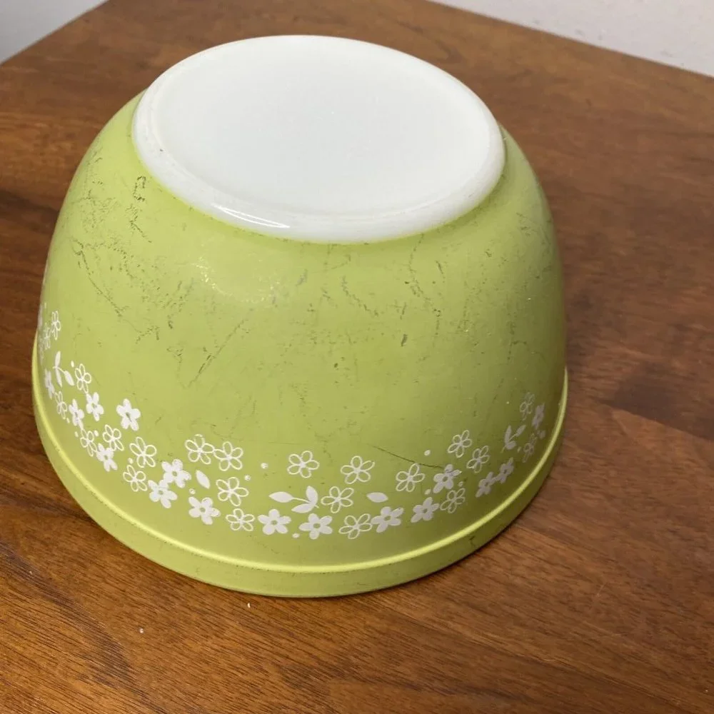 Vintage Pyrex Spring Blossom Crazy Daisy Nesting Mixing Bowl 402 Mixing Bowl